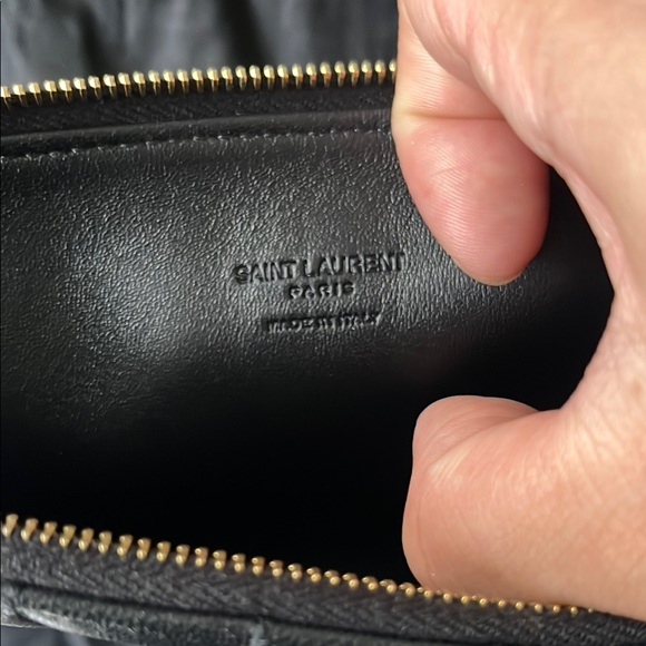 Saint Laurent Black Quilted Bag - Picture 5 of 6